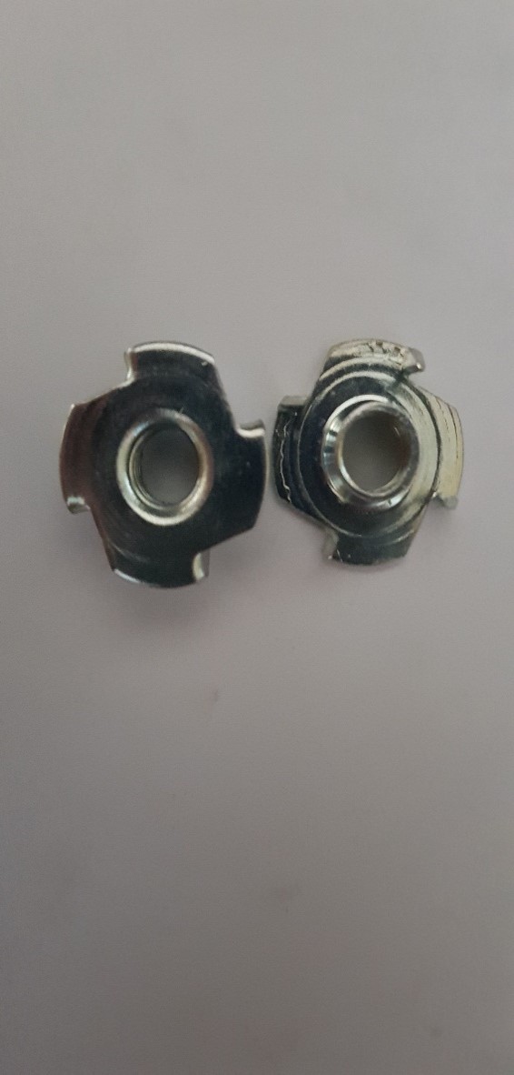 FURNITURE TEE NUT - 4 PRONG - Z/P